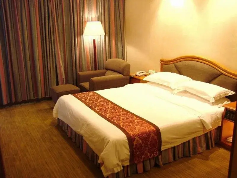 Lushan Hotel