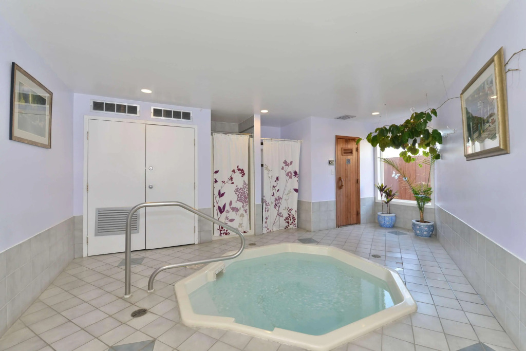 Canadas Best Value Inn Suites Princeton