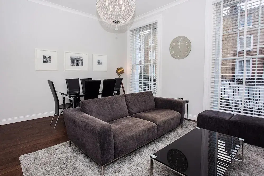 Luxurious 4 Bedroom Flat by Baker Street