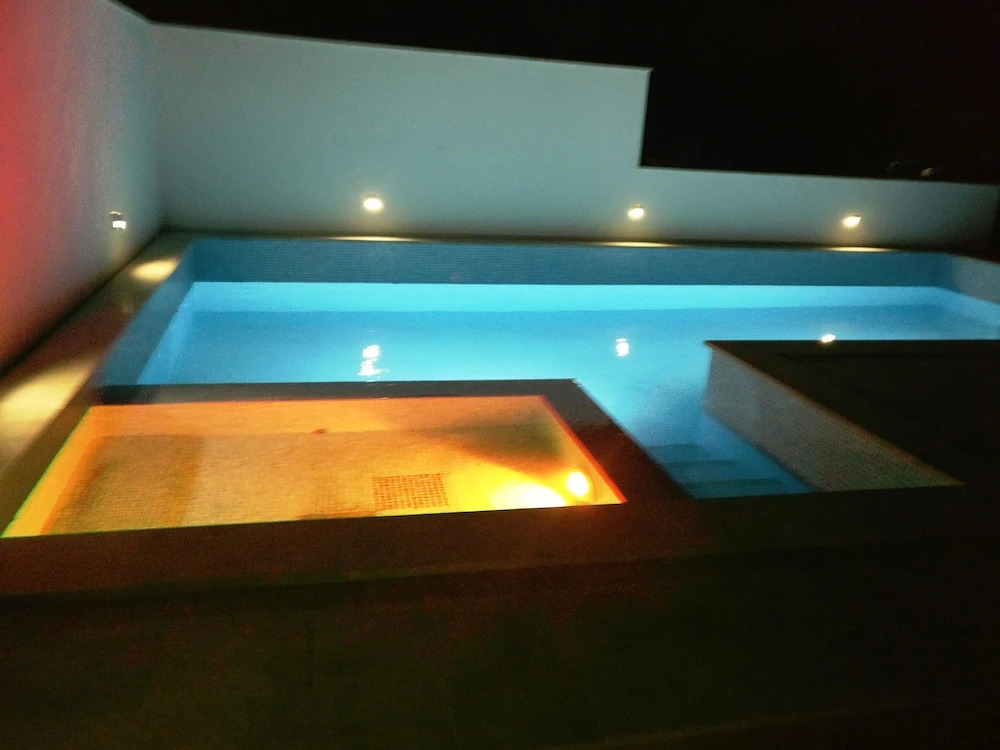 1-bed Large Apartment in Tivat Swiming Pool