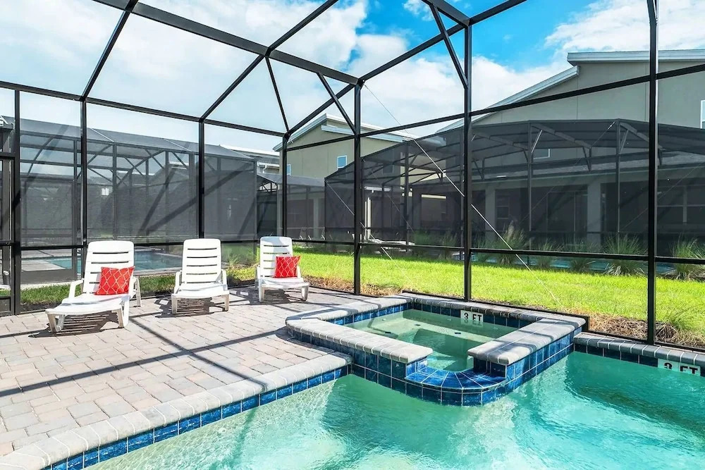 Tvpm 2858bd sl 8 Bedroom Home by RedAwning