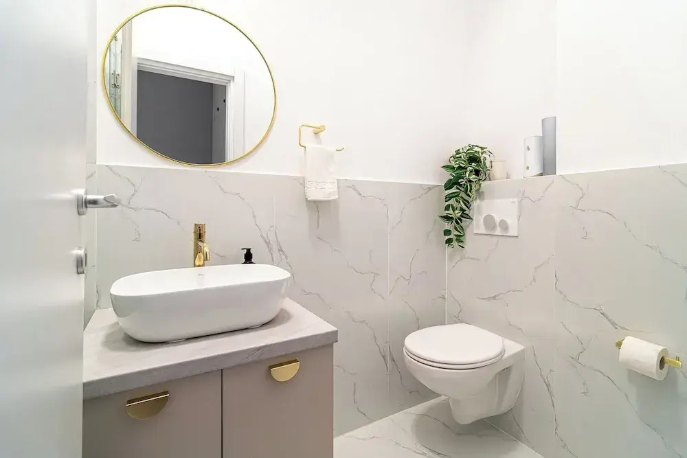 Loggia & Luxe 4BR Penthouse in Universitatii Area