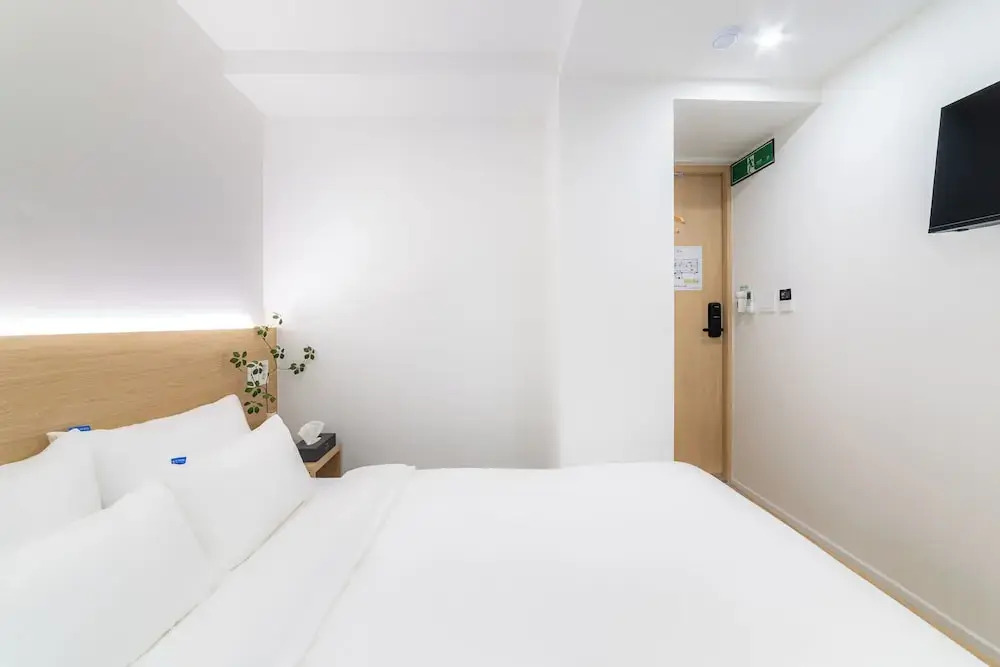 Hi Seoul Hostel West