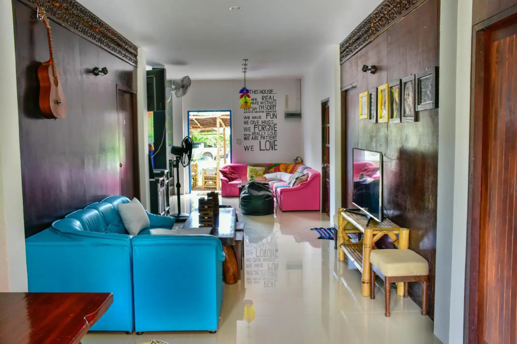 Love Station Hostel