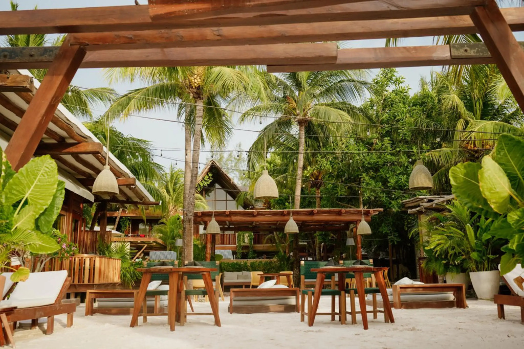 Hotel Villas Caracol