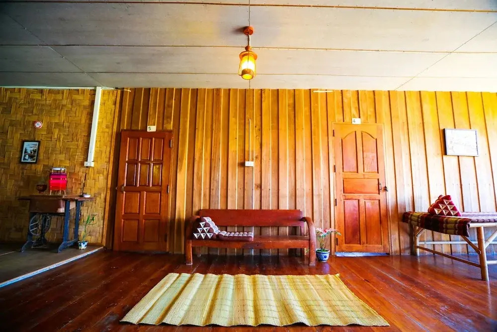 Chiangkhan Hotel
