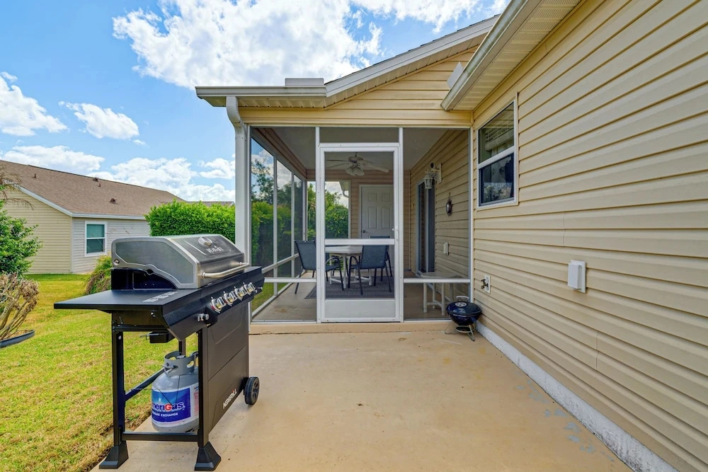 2 Mi to Lake Sumter Landing: Home in The Villages