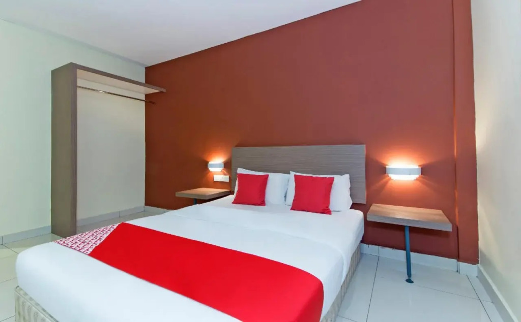 OYO 207 Nugraha Homestay