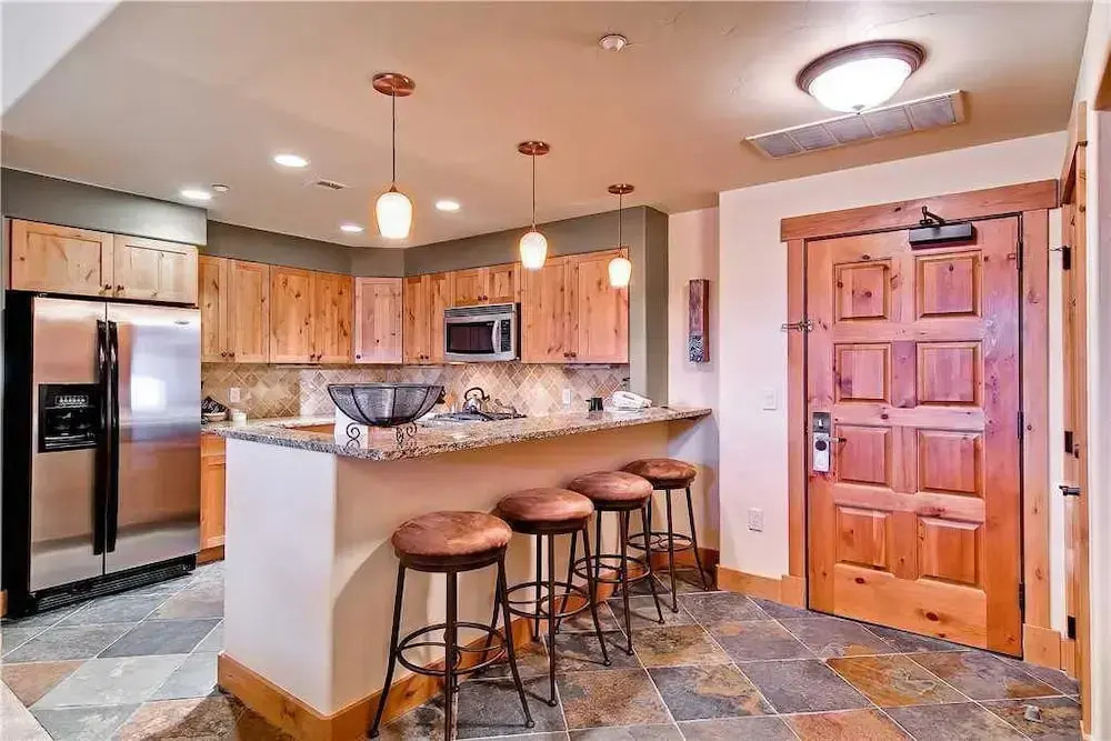 Al4305 Top Floor Residence - Beautiful Views! Winter Specials