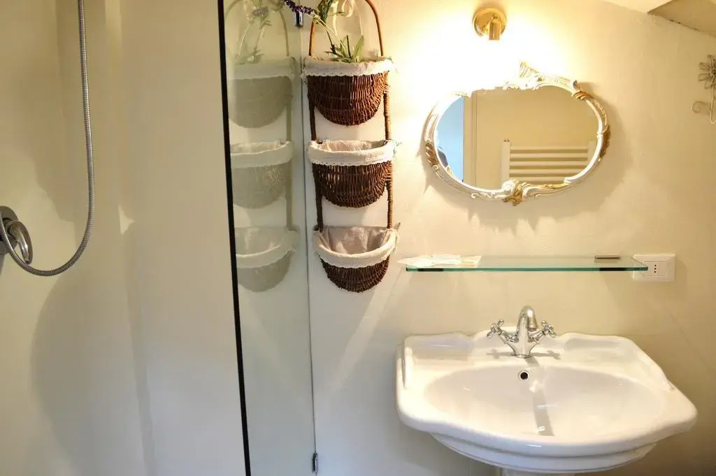 Paolo Guinigi Elegant Apartment Suite Masterful Interior Inside the Walls of Lucca