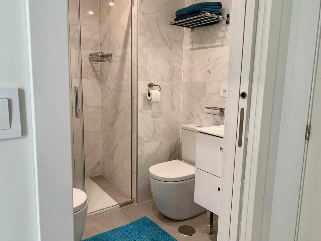 Vivienda familiar con azotea fenomenal