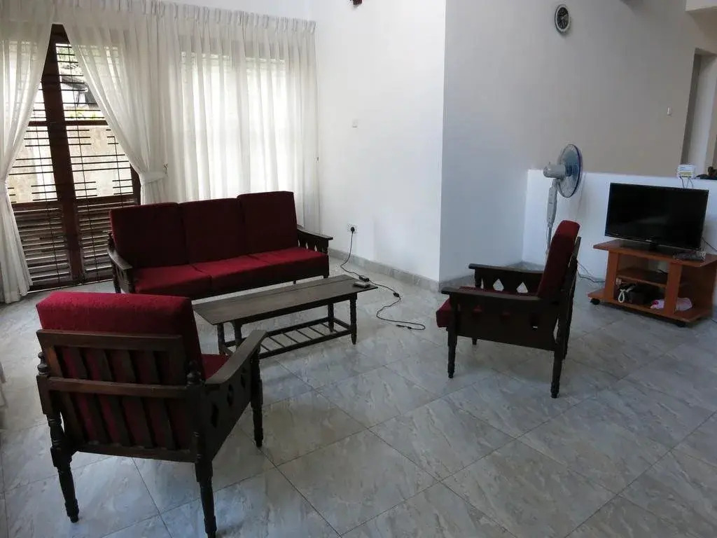 Shanthi Villa