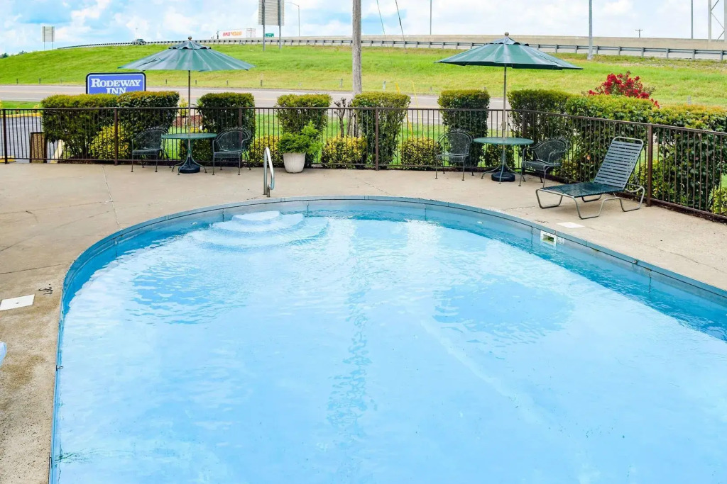 American Inn & Suites West Memphis