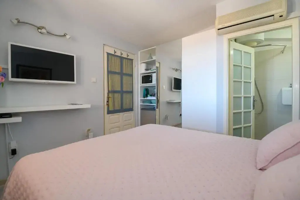 Room Marta