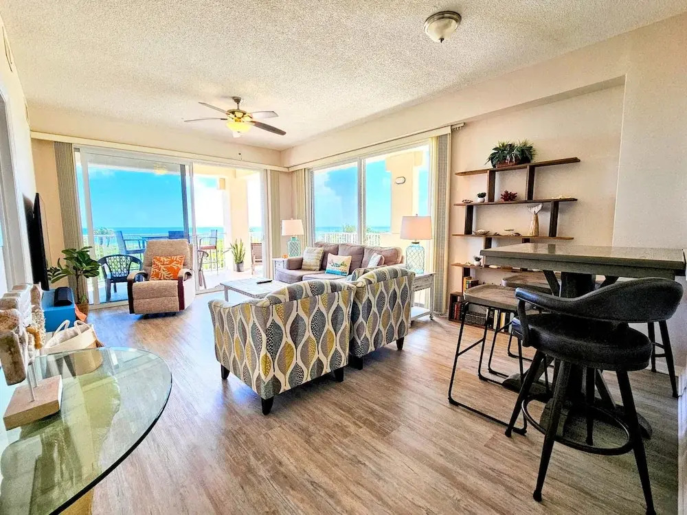 Rising Sun Stunning Oceanfront Ocean View Villa! 3 Beautiful Resort Pools! Beach Front