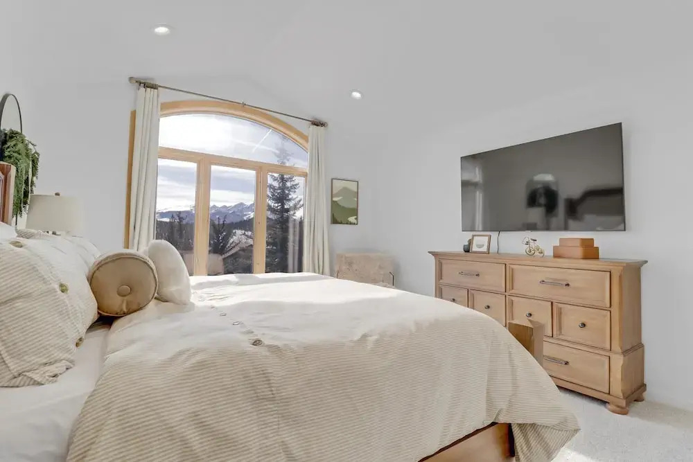 Pedal And Peak 113a 3 Bedroom Townhouse