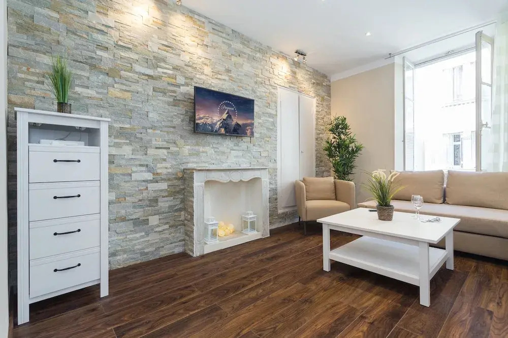 Chocolate - Spacious & Cosy 2-Br Center