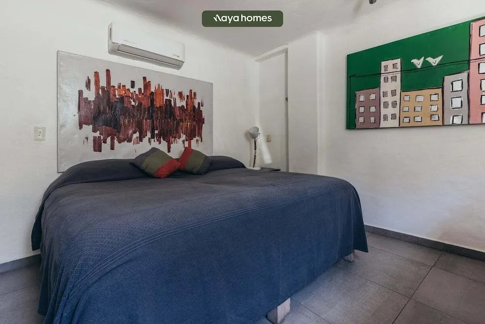 Cozy 2BR King Beds - Rooftop Pool - Fast Wifi