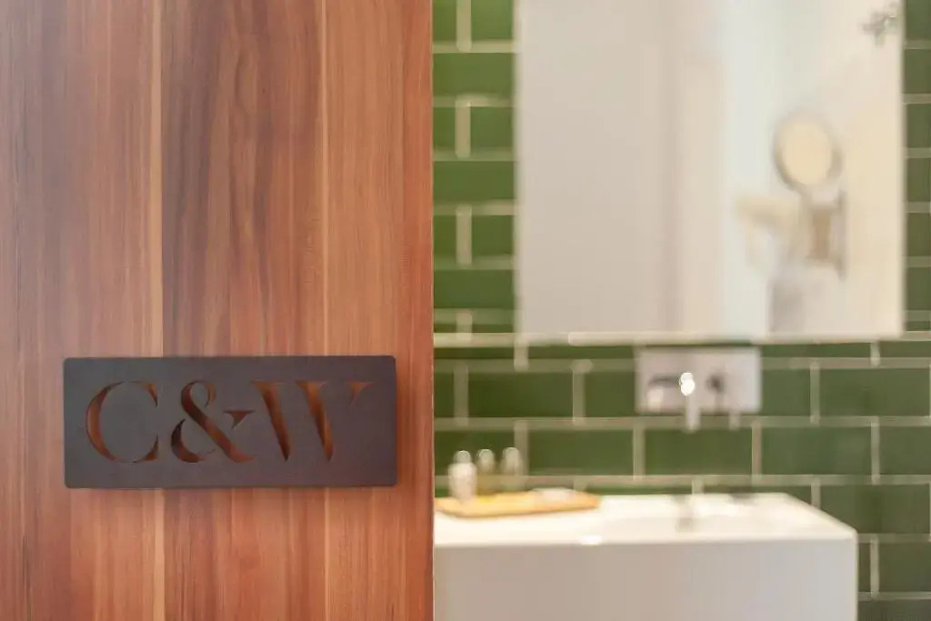 Lisbon Cheese & Wine Suites