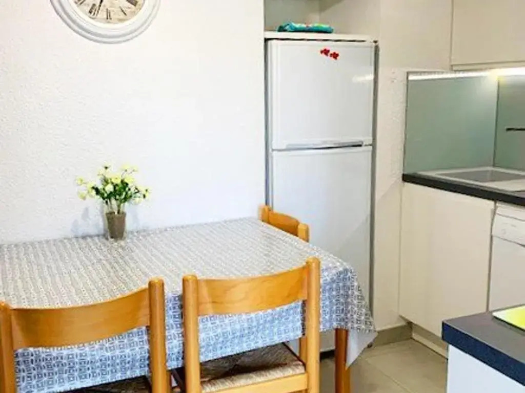 Appartement Cap d'Agde, 3 pièces, 4 personnes - FR-1-607-24