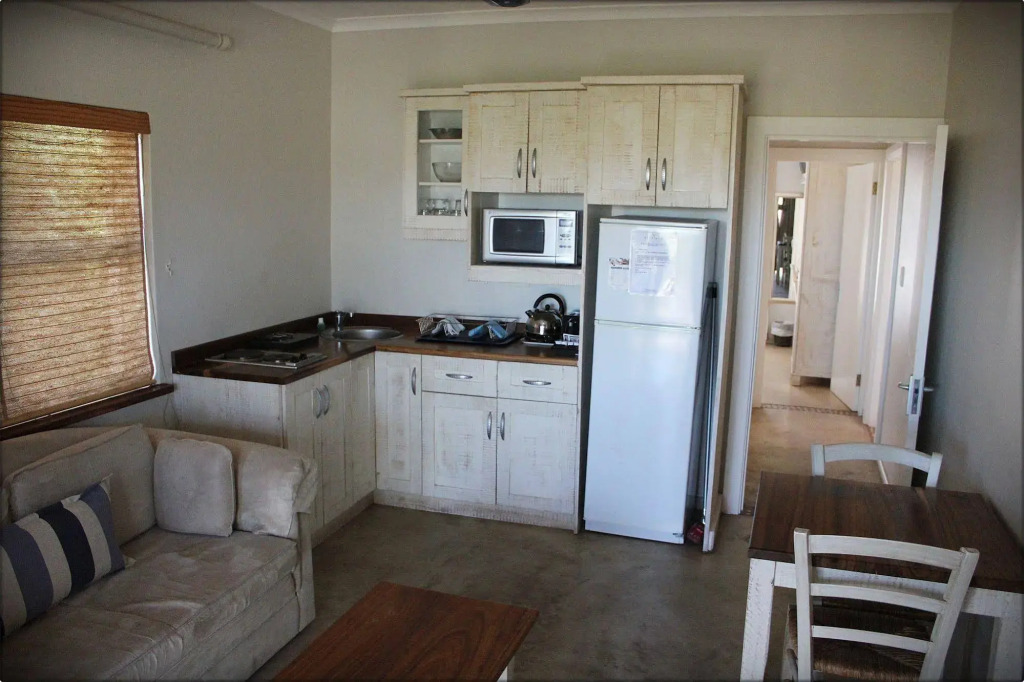 Blue Bay Lodge