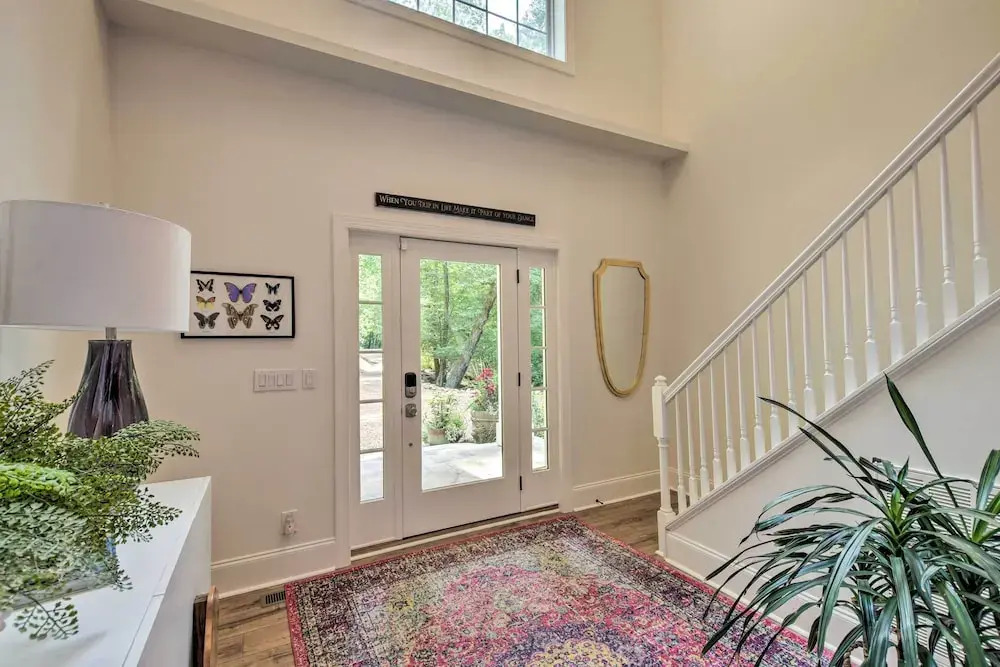 Butterfly Creek Columbus Estate on 3 Acres!