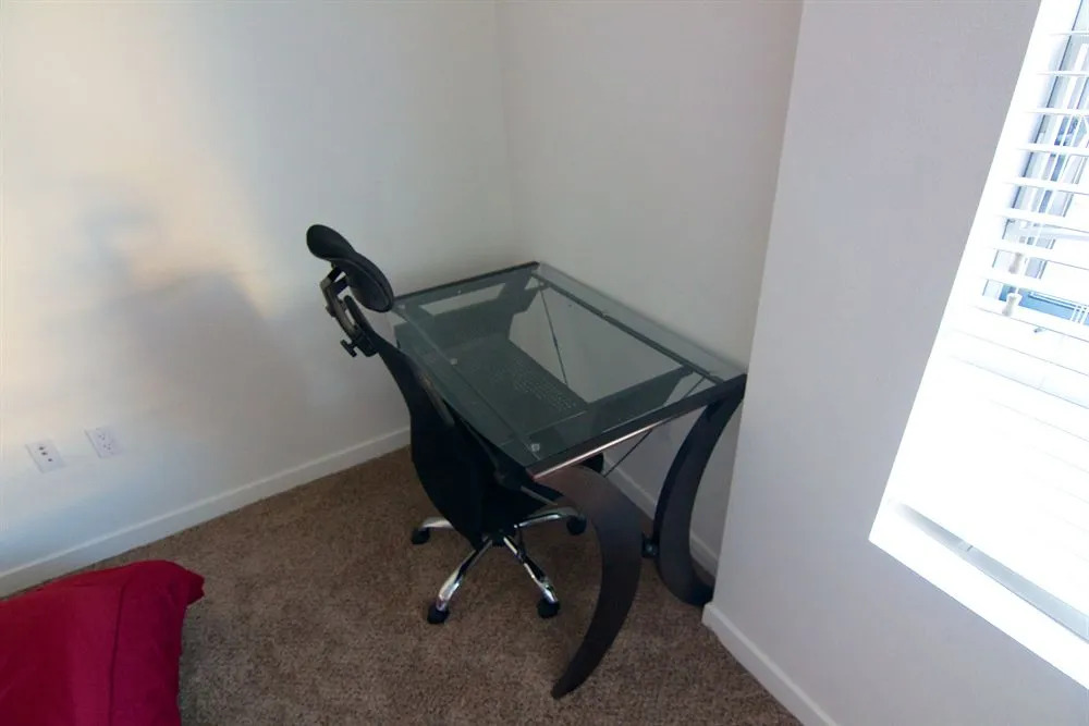Furnished Suites in Downtown Santa Monica