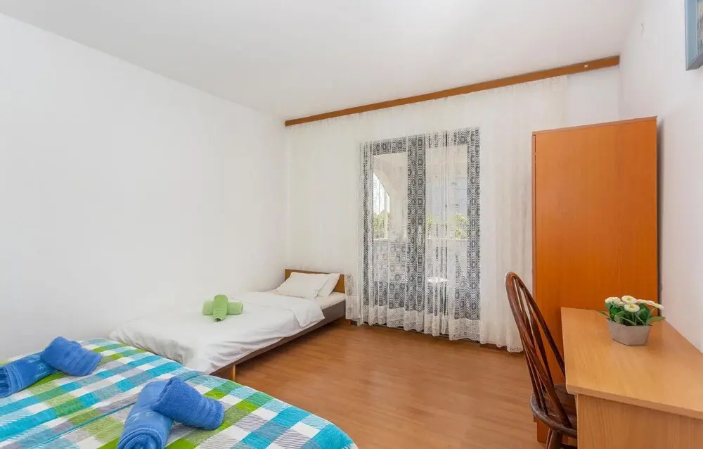 Stunning Home in Pinezici With Wifi and 3 Bedrooms