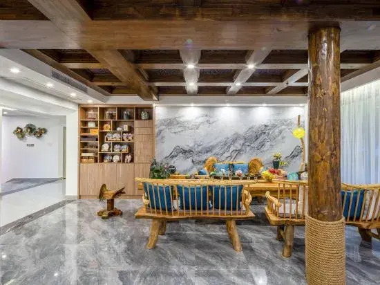 Lijiang Jirui Inn