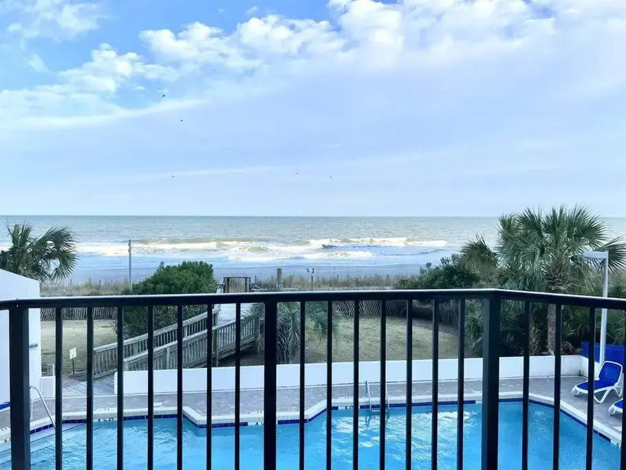 *FRESH NEW OCEANFRONT*Pool*KING Bed*OMG VIEW*Approved Dogs*F22-4