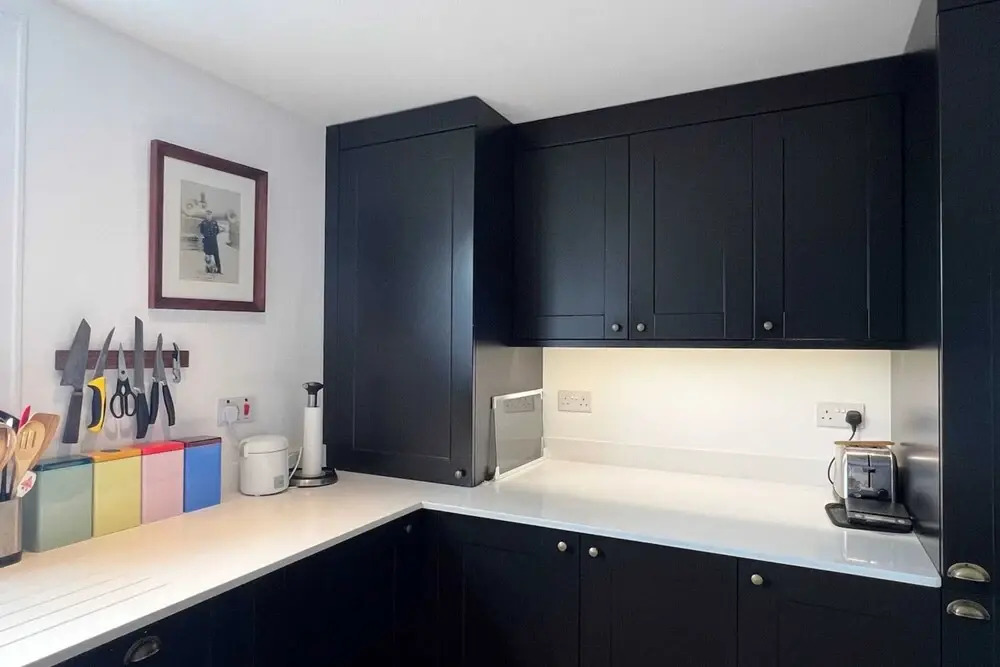 Bright 1 Bedroom Apartment in Hackney Near Colombia Road