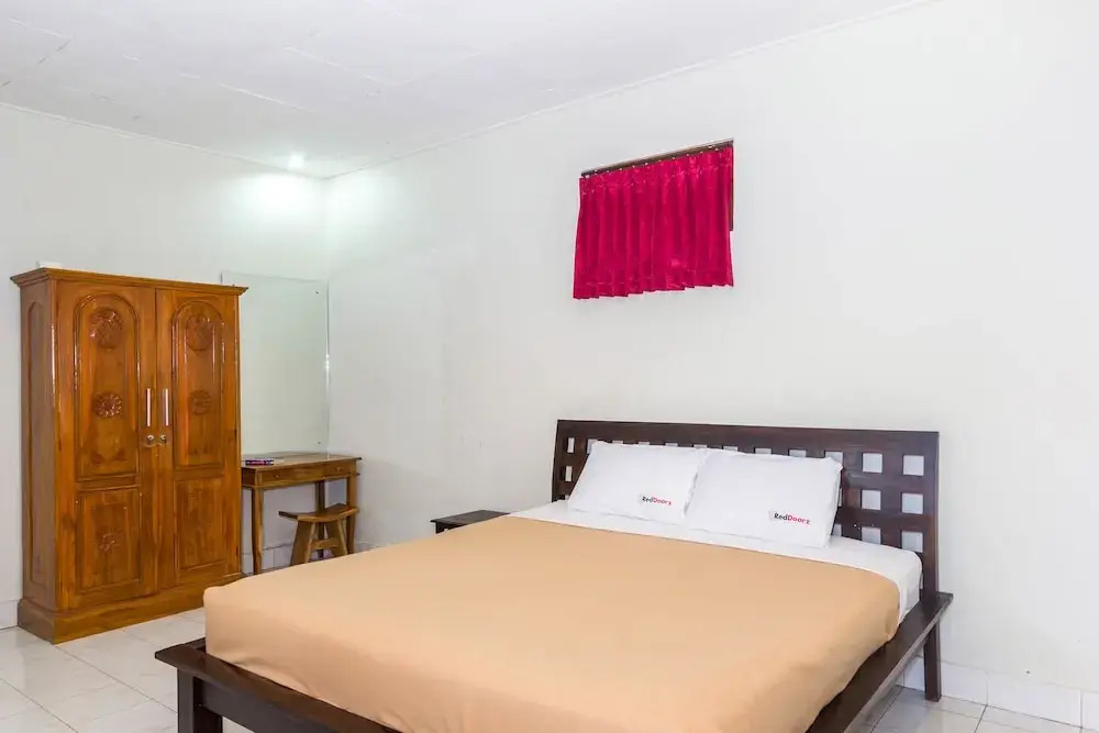 RedDoorz Sanur 3