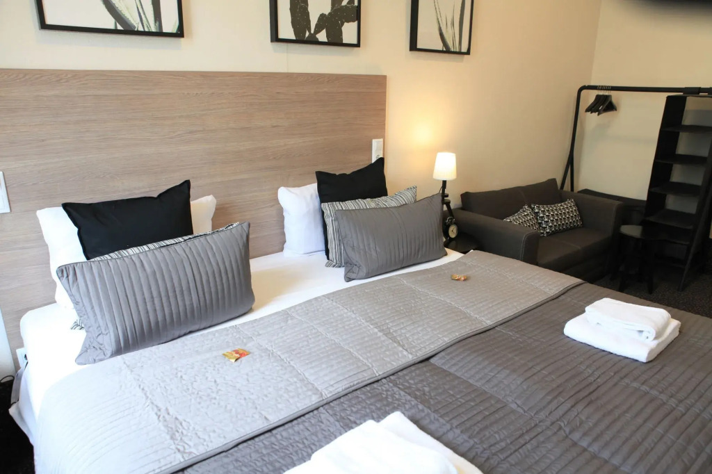 Hamburg Room