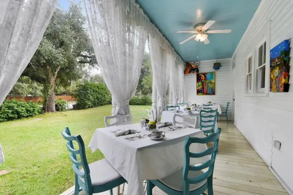 TFreres Bed & Breakfast