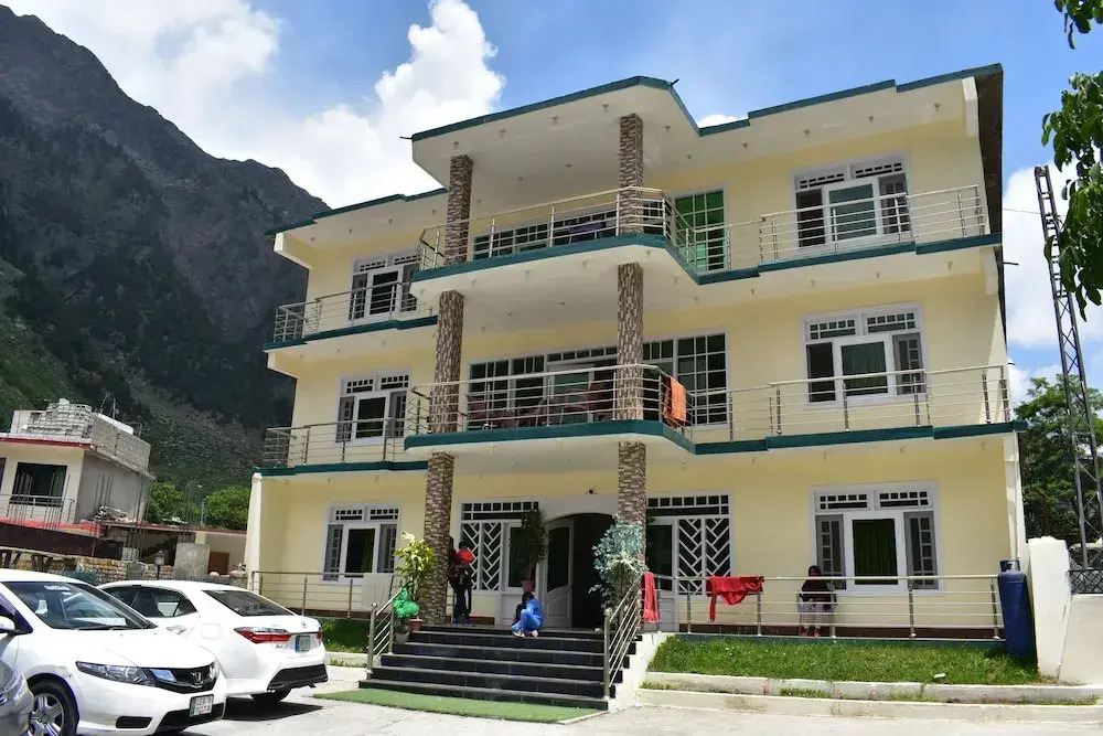 Hotel River View Naran