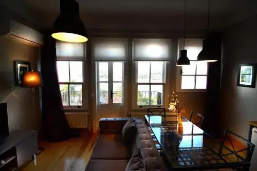 Golden Horn Suite