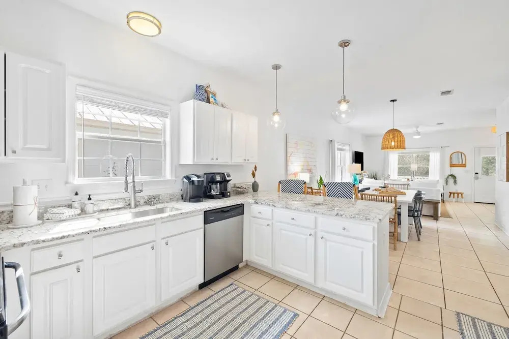 30A Beach House - Coconut Cottage by Panhandle Getaways
