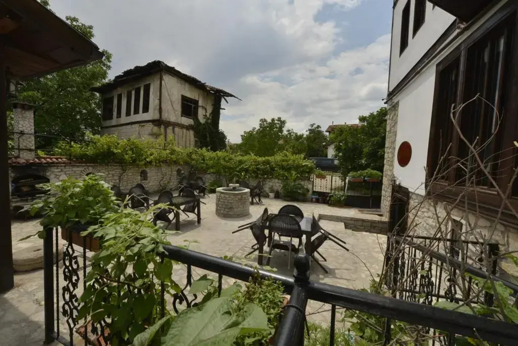 Sarnicli Birdane Konak