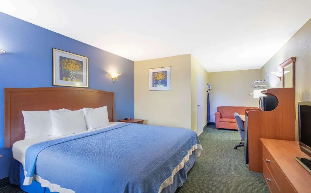 Saw Mill River Motel