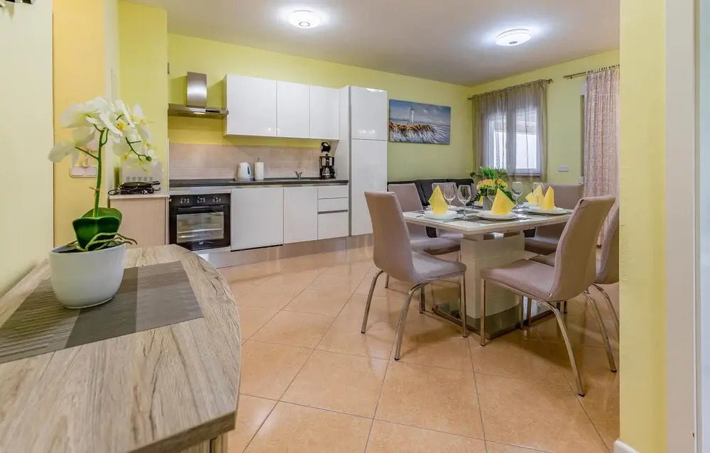 Amazing Apartment in Medulin With Wifi and 3 Bedrooms