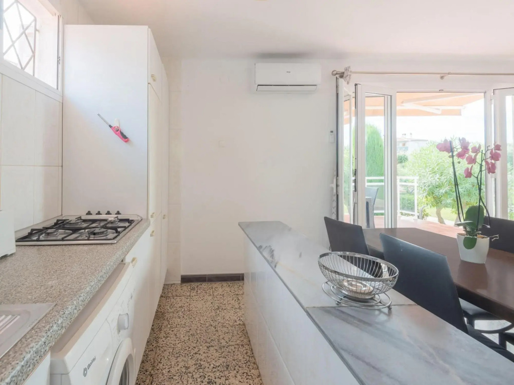 Spacious Holiday Home in Cambrils with Shared Swimming Pool
