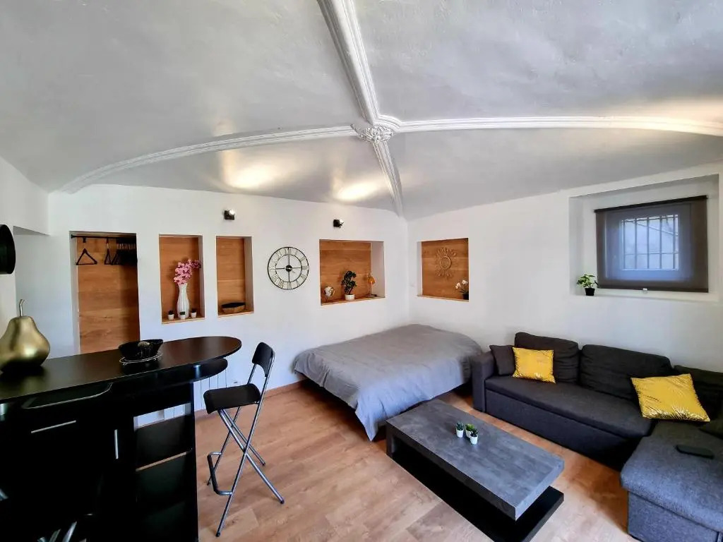 Superbe studio au c ur de l'Ardeche