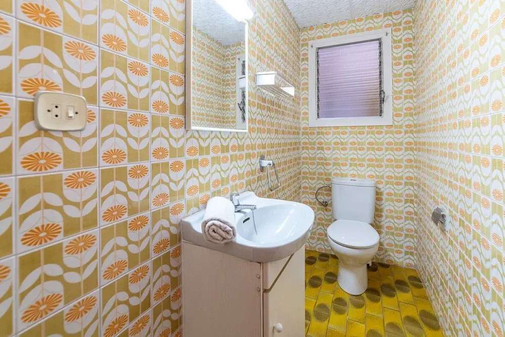HomeHolidaysRentals Flores