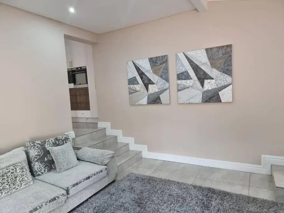 Beautiful 4 Bedroom Home in Durban North