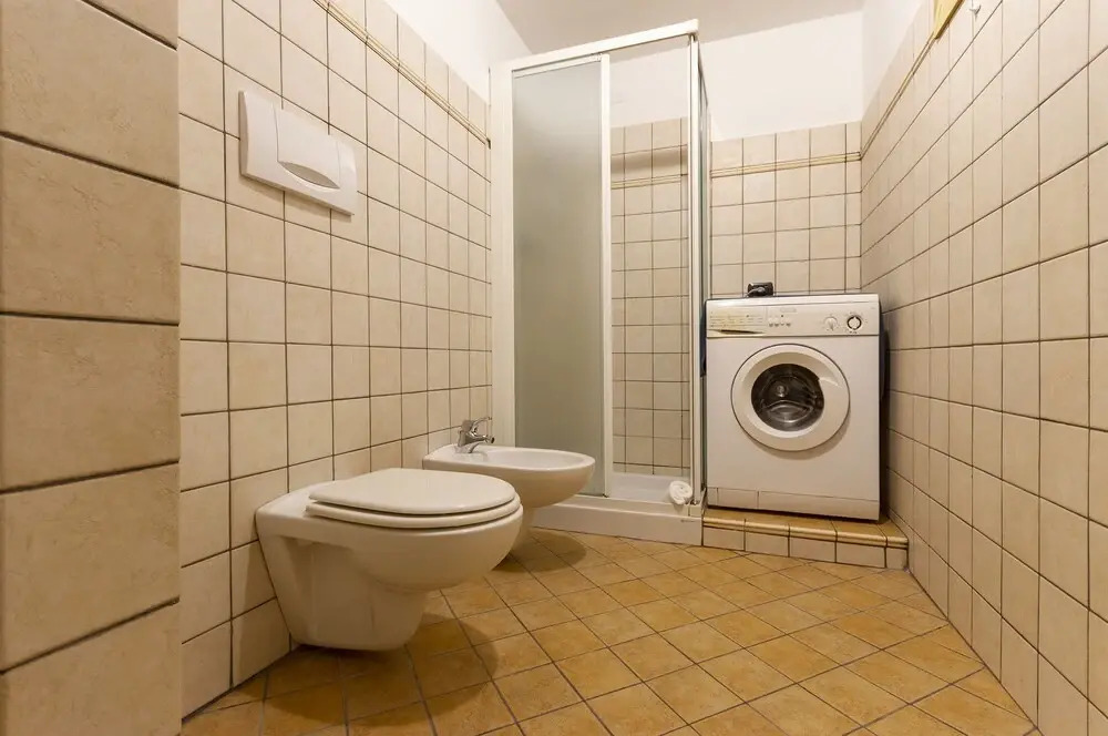 Canossa Apartment