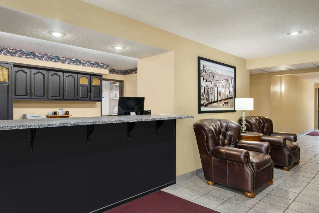Super 8 by Wyndham Maysville KY