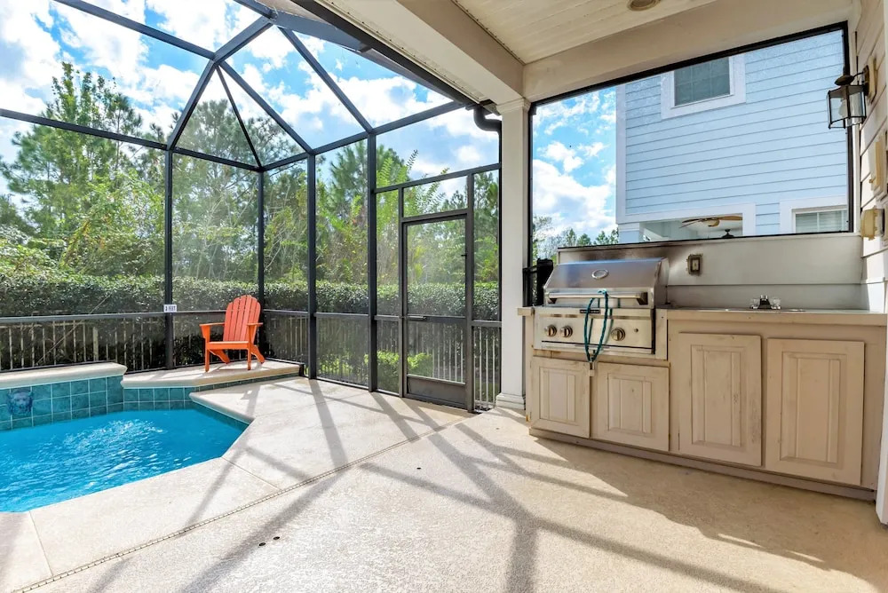 5bed 5Ba Reunion Villa w. Pool