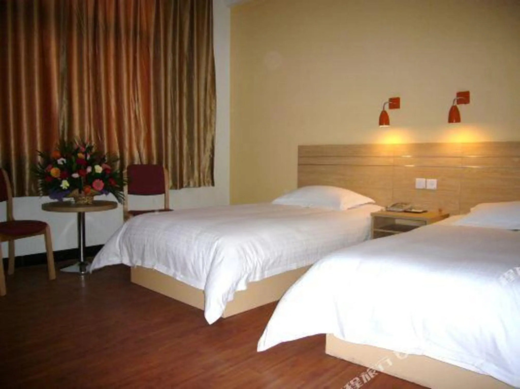 Swan Hotel (Ruzhou Railway Station)