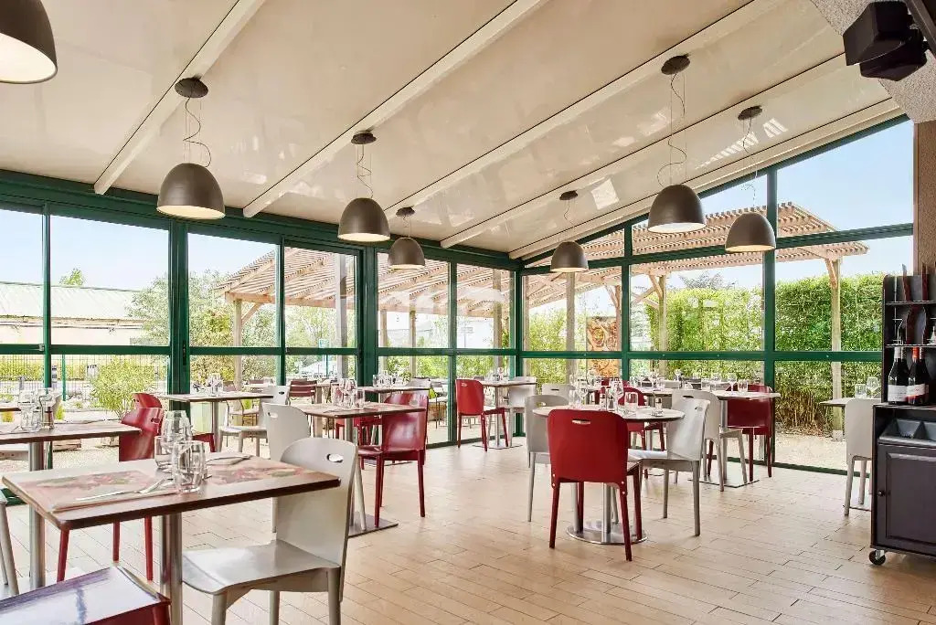 Sure Hotel by Best Western Valence Nord-Restaurant