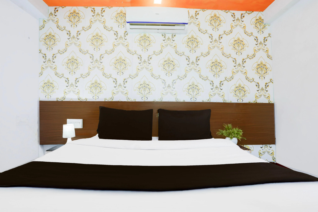 Hotel O Dwarka Formerly Hotel Shree
